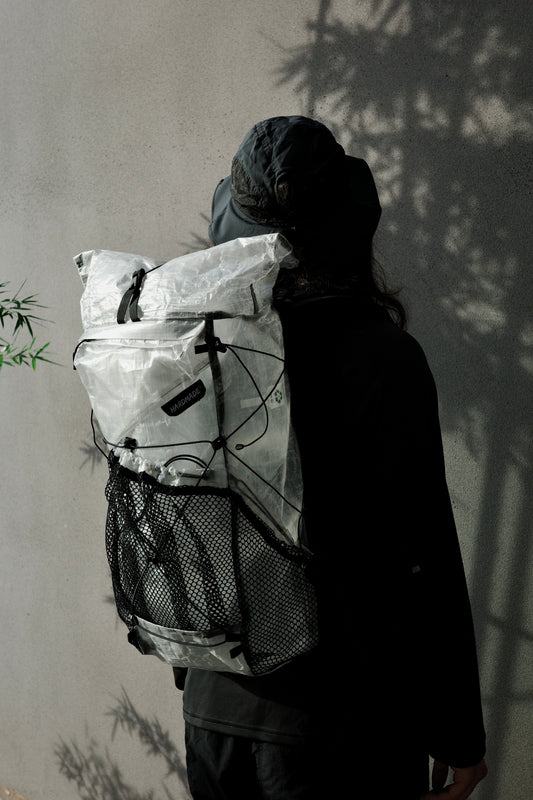 AERO 25 Ultralight Backpack DCF 1.42oz